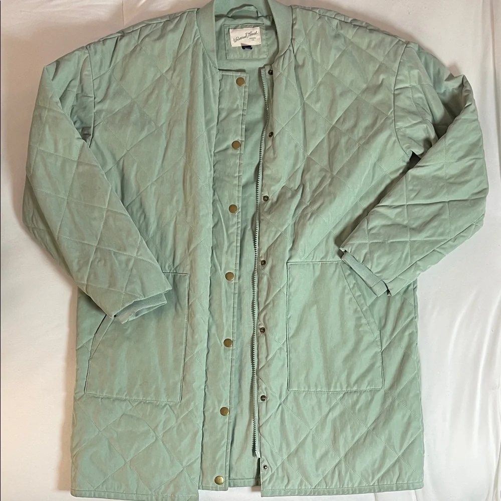 Universal Thread Light Green Quilted Puffer Jacket